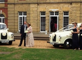 Classic wedding taxi in Ascot